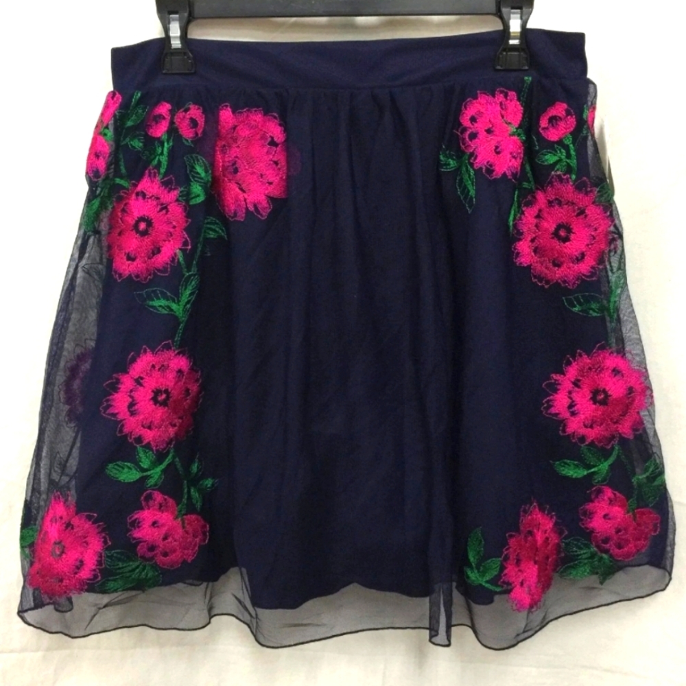 Speechless Swat Fame Navy with Red Embroidered Flowers Boho Tulle Skirt Size 5